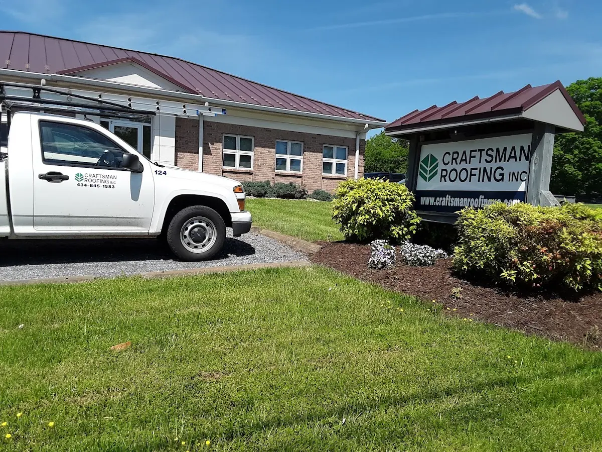 Quality Roof Replacement by experienced craftsmen in Downtown Hartford